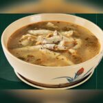 Canh cá cơm nấu lá me (theo mùa)