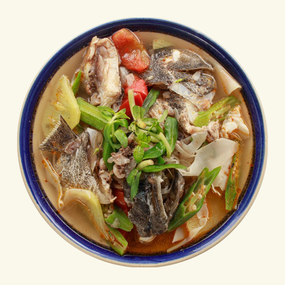 Canh cá mú nấu măng chua