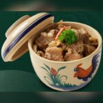 Sườn heo xào măng